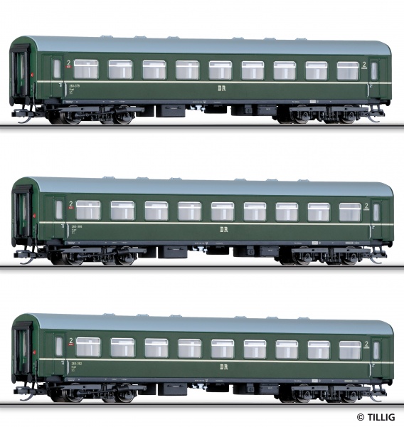 Set of 3 Passenger cars 2nd class type Reko<br /><a href='images/pictures/Tillig/01620_HM.jpg' target='_blank'>Full size image</a>